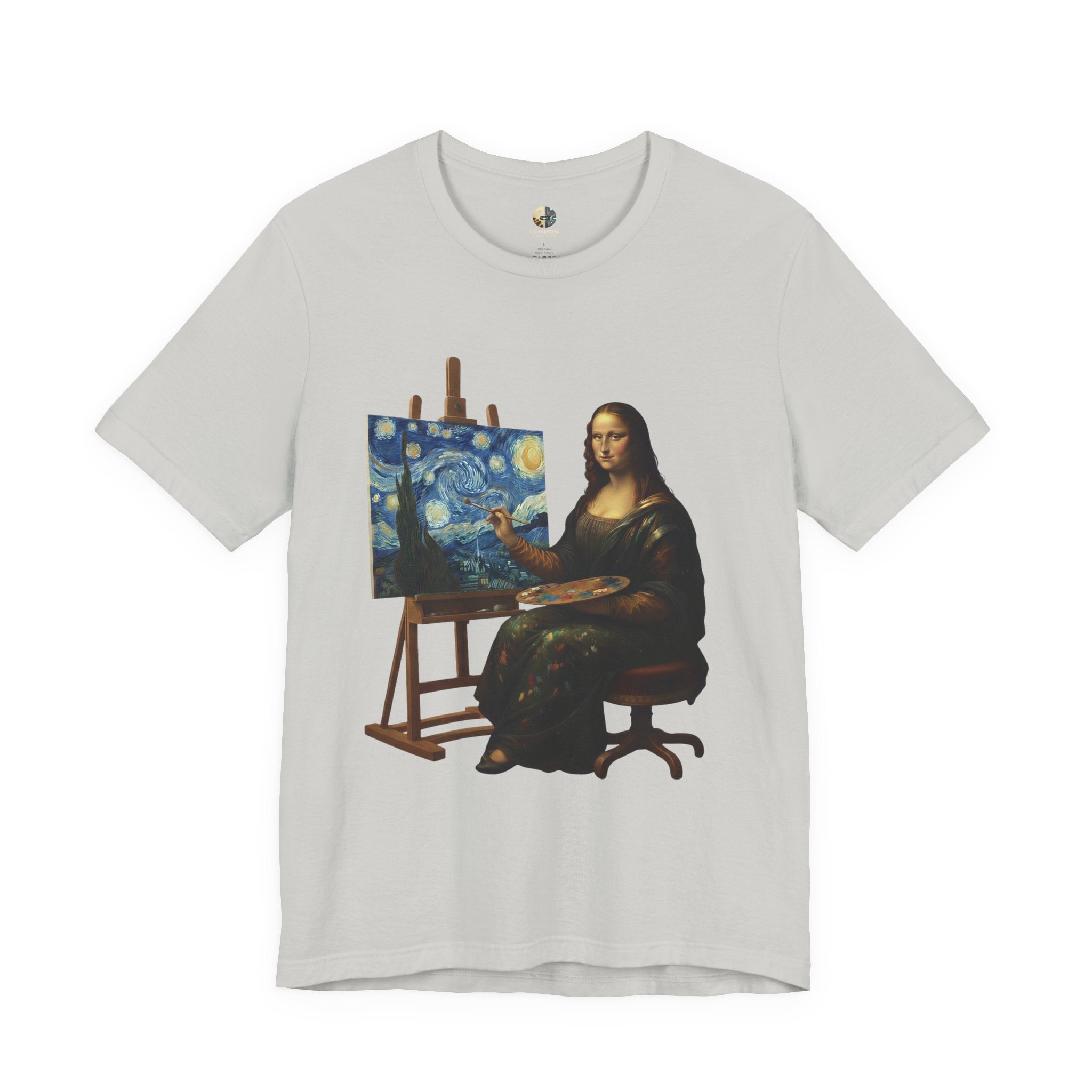 Silver t-shirt with a graphic of the Mona Lisa painting ‘The Starry Night’